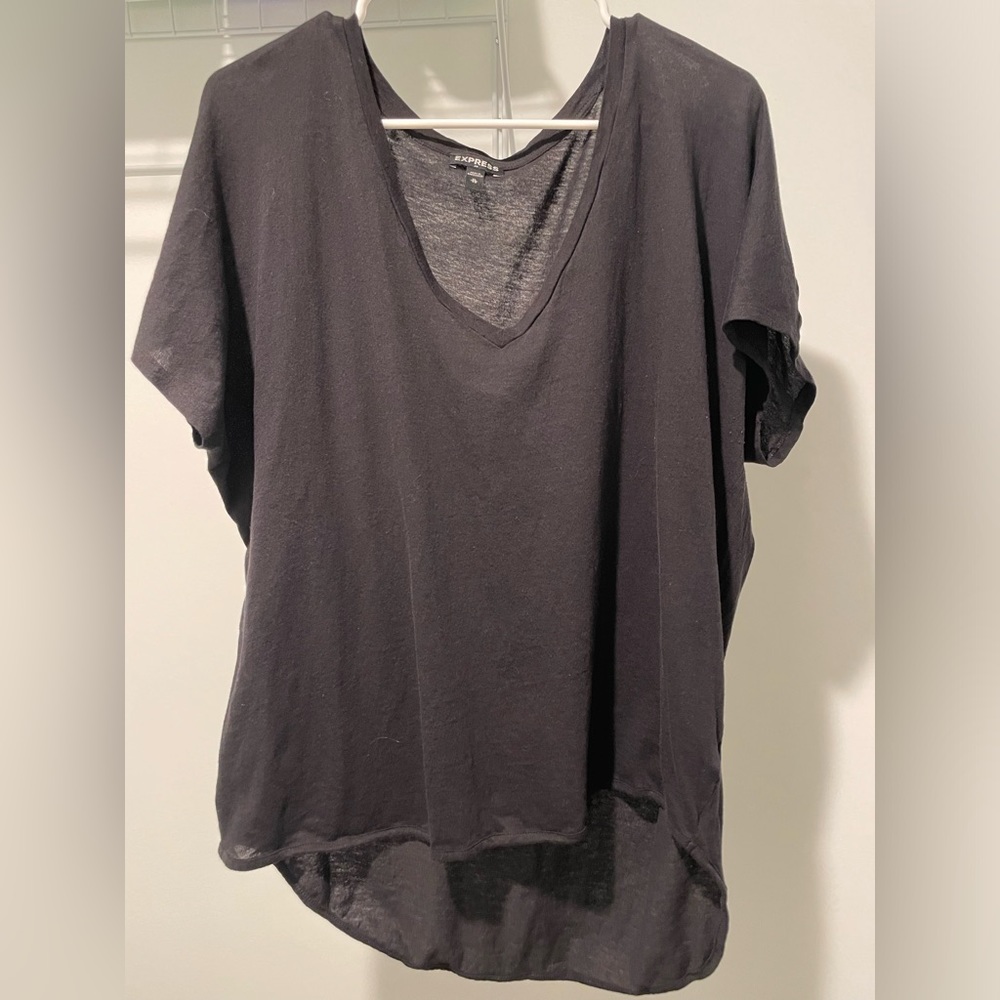 Black v-neck tshirt. Size XL.